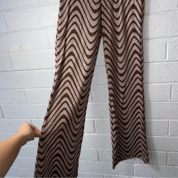 Urban Outfitters Flare Leggings 33 inseam Long Medium Brown wavy design pattern - Picture 7 of 10